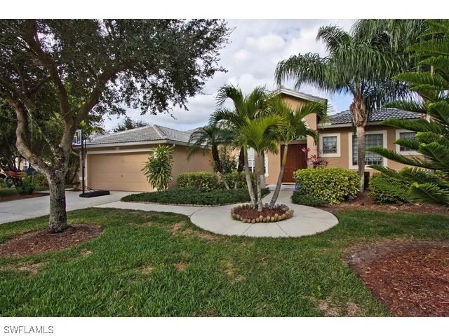 868 Grand Rapids Blvd., Naples, FL 34120