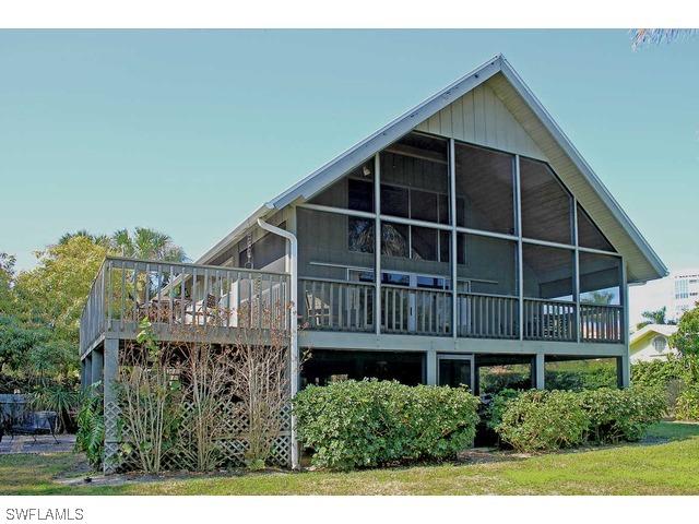 5058 Seahorse Ave., Naples, FL 34103