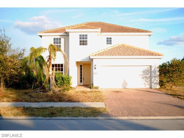 2053 Fairmont Ln., Naples, FL 34120