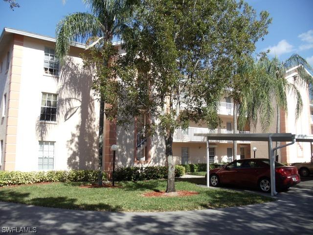 9590 Victoria Ln., Naples, FL