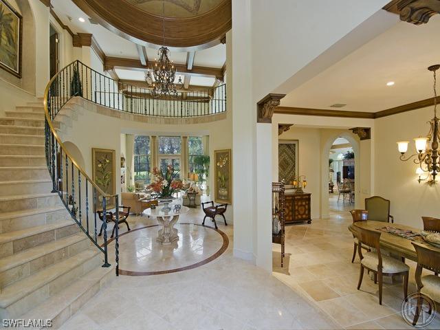 837 Barcarmil Way, Naples, FL 34110