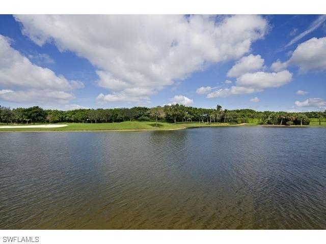 9755 Bentgrass Bend, Naples, FL 34108