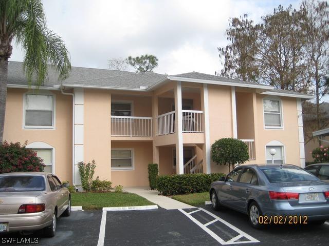 653 Squire Cir., Naples, FL