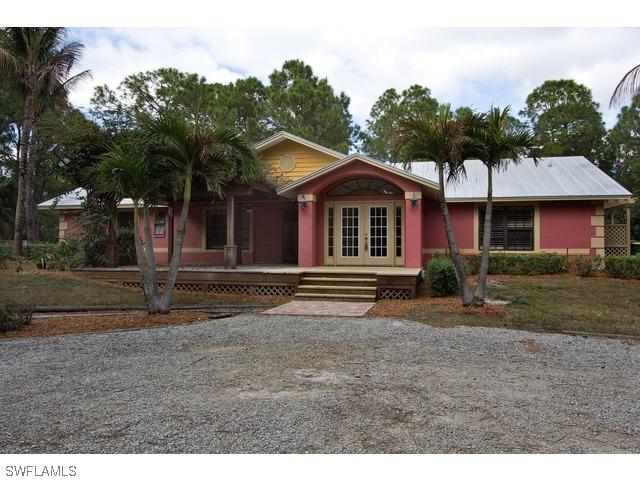 5821 Painted Leaf Ln., Naples, FL