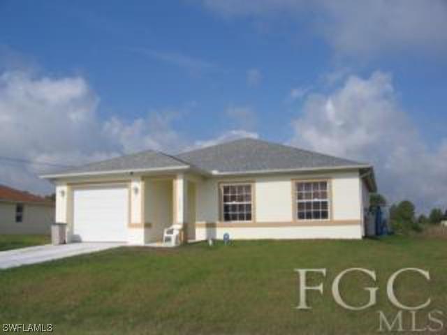 3100 Yvonne Ave., Lehigh Acres, FL