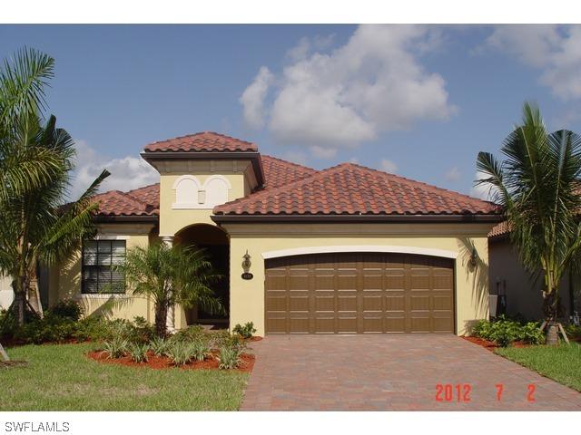 3110 Aviamar Cir., Naples, FL 34114