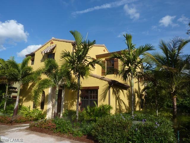 8962 Malibu St., Naples, FL