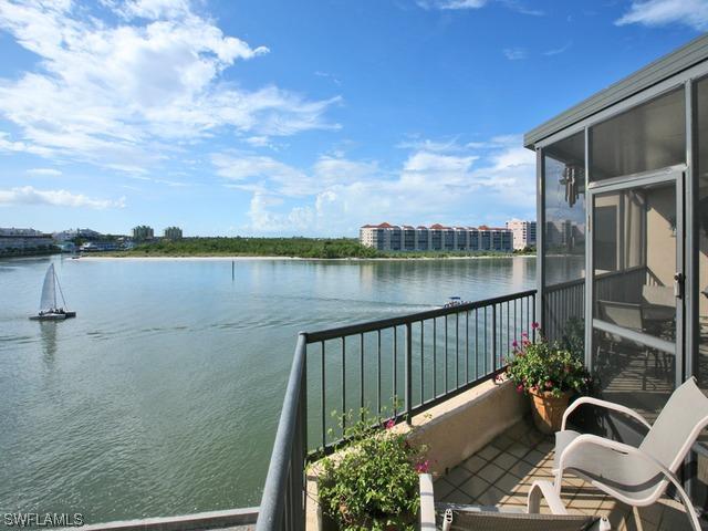 241 La Peninsula Blvd., Naples, FL