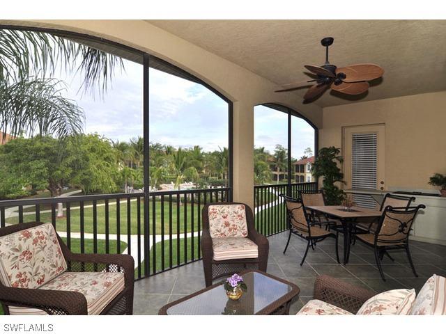 5025 Maxwell Cir. #201, Naples, FL 34105