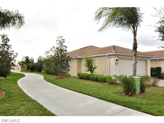28700 Xenon Way, Bonita Springs, FL 34135