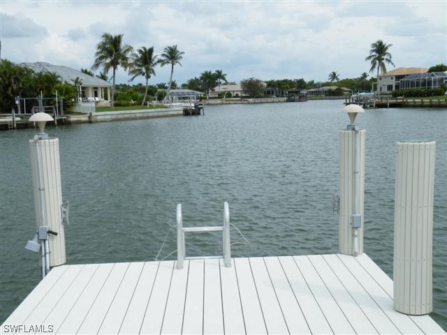 335 Nassau Ct., Marco Island, FL 34145