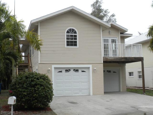 295 Mango St., Fort Myers Beach, FL 33931