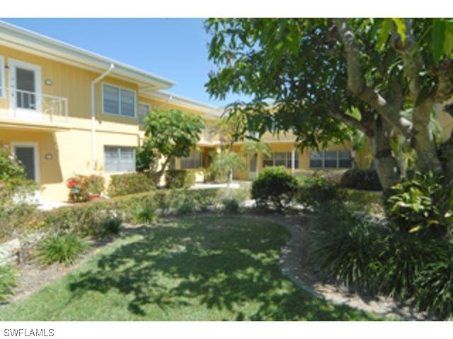 217 8th Ave., Naples, FL