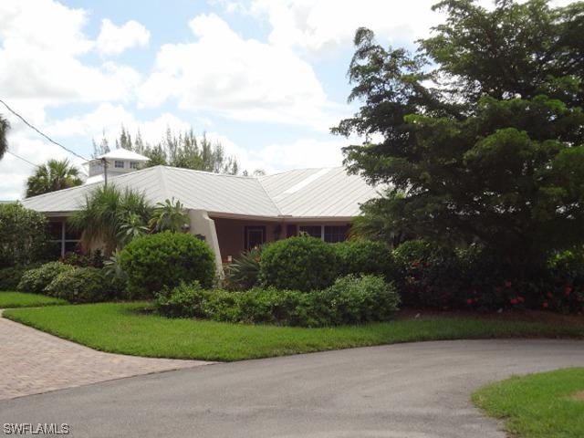 27171 Holly Ln., Bonita Springs, FL 34135