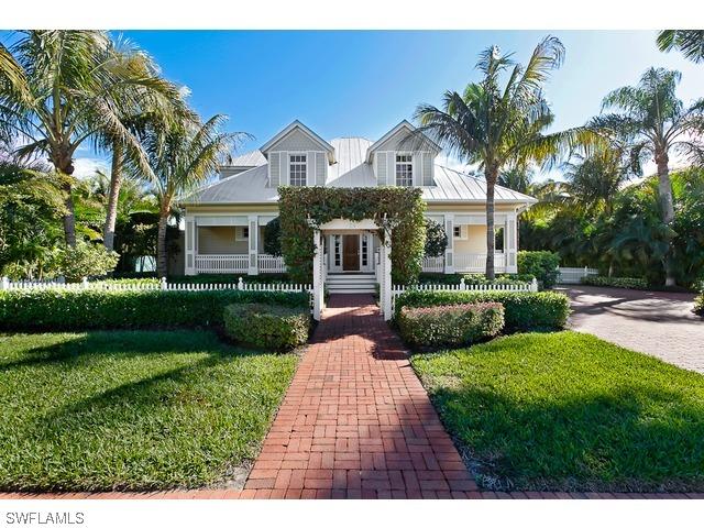 214 8th Ave., Naples, FL