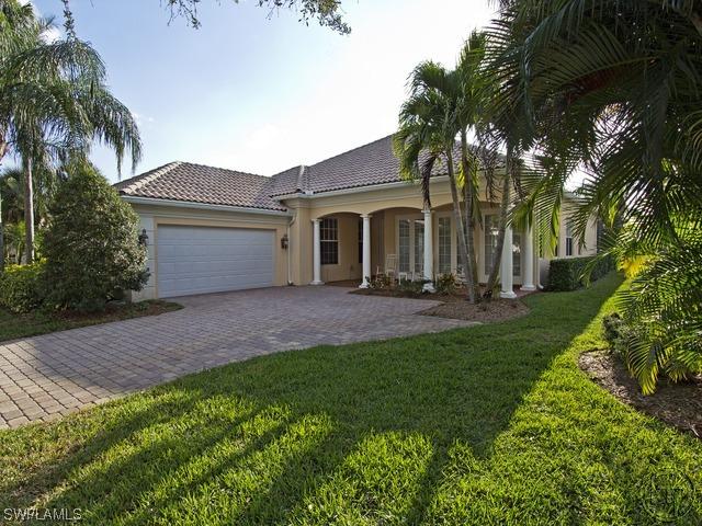 4317 Queen Elizabeth Way, Naples, FL 34119