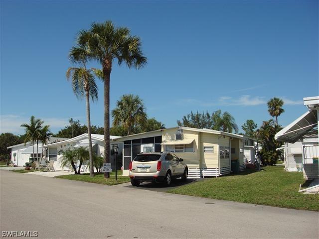 6 Onyx Dr., Naples, FL