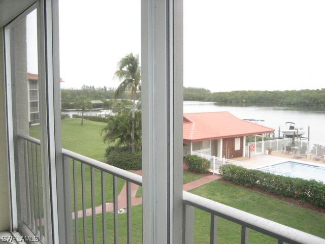 307 Goodlette Rd., Naples, FL 34102