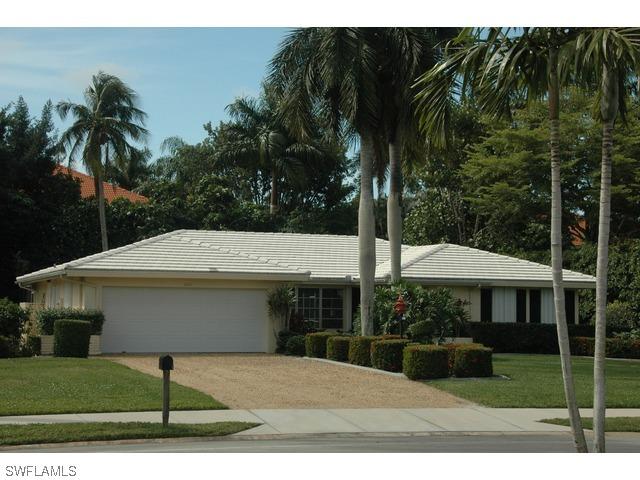 600 Park Shore Dr., Naples, FL
