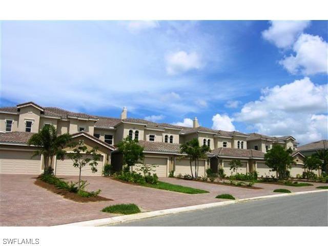 3142 Aviamar Cir. #101, Naples, FL 34114