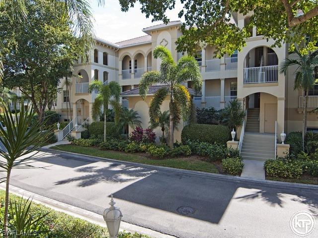 760 Bentwater Cir. #203, Naples, FL 34108