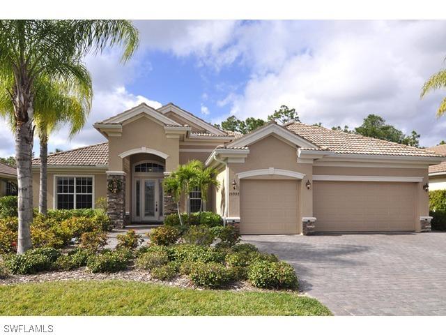 15997 Delarosa Ln., Naples, FL