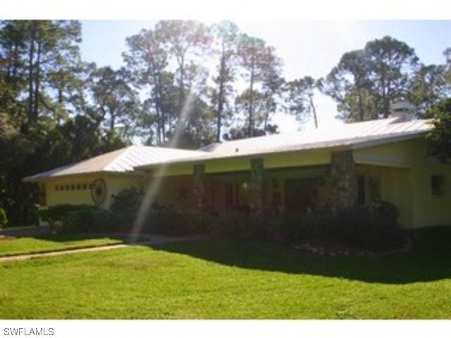 840 Jung Blvd., Naples, FL 34120