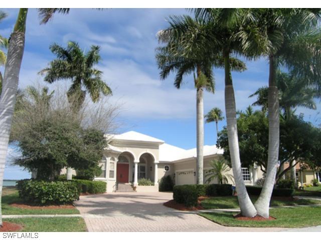1445 Butterfield Ct., Marco Island, FL