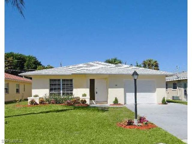 561 104th Ave., Naples, FL 34108