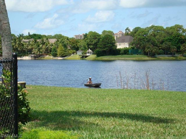 355 Ridge Dr., Naples, FL