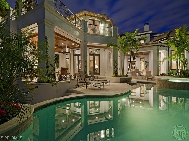 790 18th Ave., Naples, FL 34102