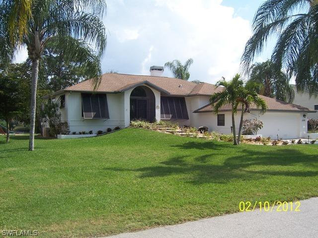 17571 Boat Club Dr., Fort Myers, FL 33908