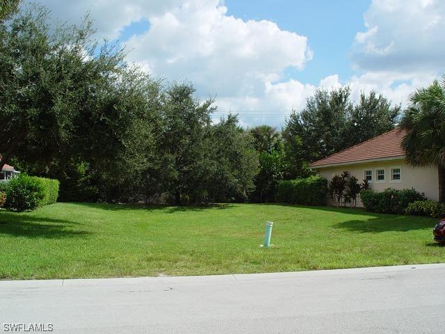 4794 Europa Dr., Naples, FL 34105