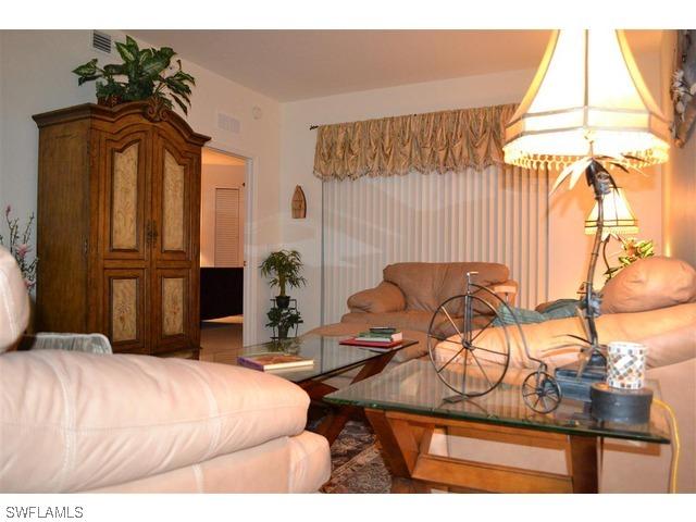 2875 Cypress Trace Cir. #101, Naples, FL 34119