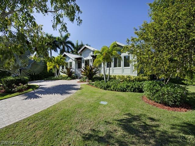 795 9th Ave., Naples, FL