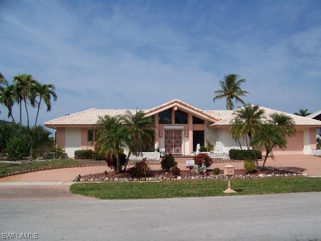 1716 Piedmont Ct., Marco Island, FL