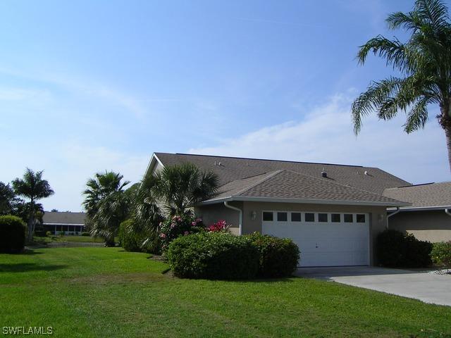 110 Tanglewood Ct., Naples, FL