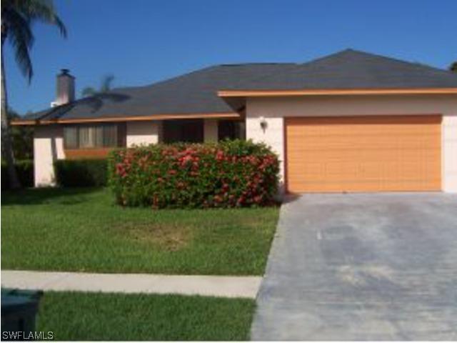 164 Landmark St., Marco Island, FL 34145
