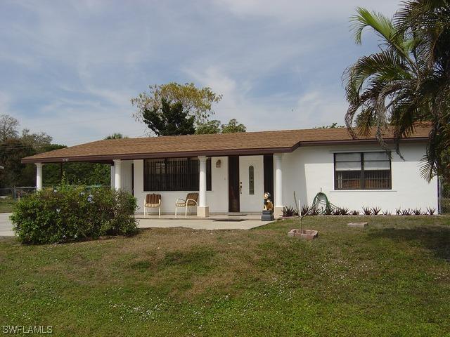 3997 Lotus Dr., Naples, FL 34104