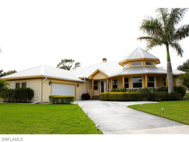 12050 Nokomis Ct., Fort Myers, FL 33905