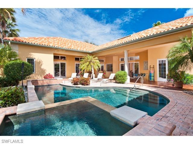 2945 Gardens Blvd., Naples, FL