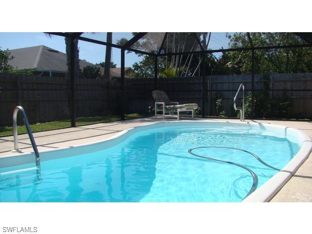 654 105th Ave., Naples, FL 34108