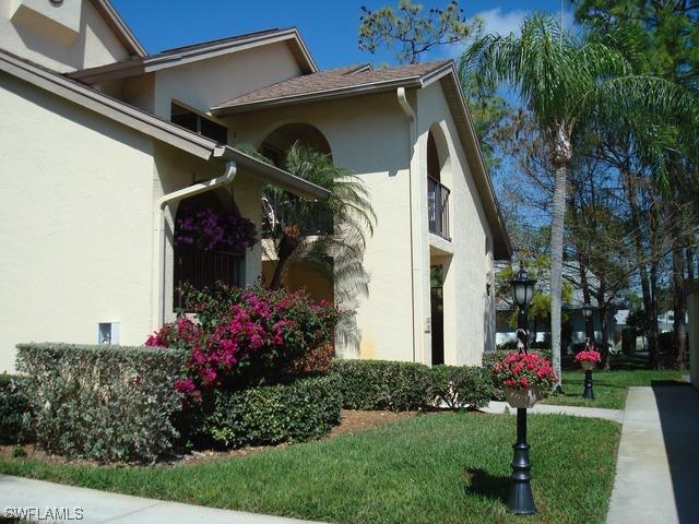 182 Fox Glen Dr., Naples, FL