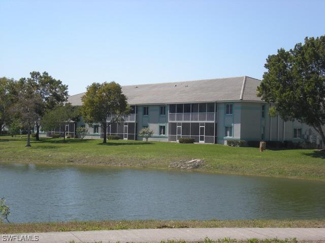 200 Furse Lakes Cir. #B-4, Naples, FL