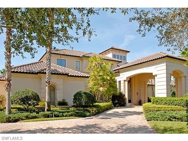 4423 Woodmont Ct., Naples, FL