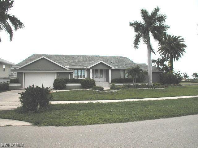 766 Plantation Ct., Marco Island, FL