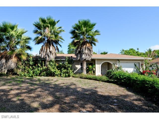 4497 25th Ave., Naples, FL 34116