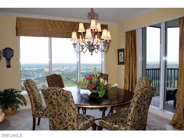 1060 Borghese Ln., Naples, FL