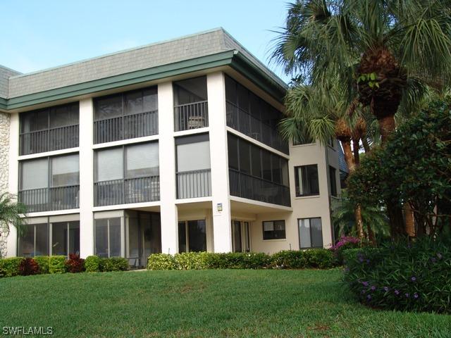 611 Wildwood Ln., Naples, FL 34105