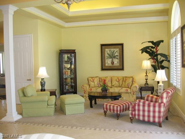 287 Meadowlark Ct., Marco Island, FL 34145